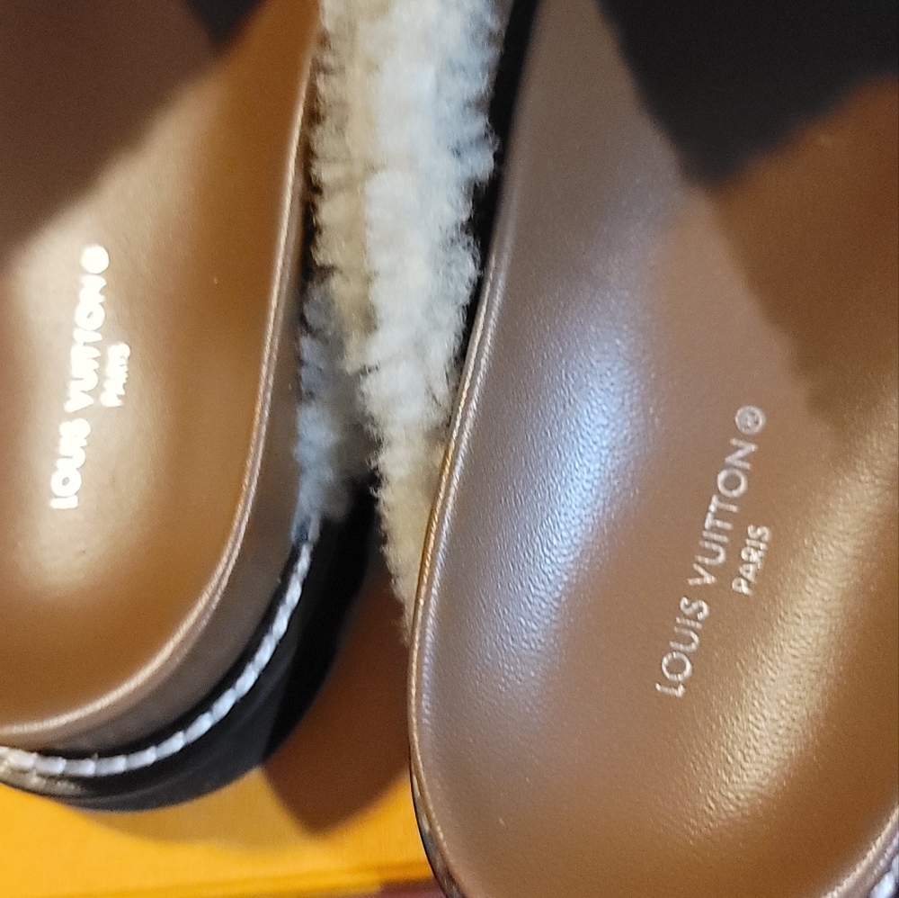 Louis Vuitton Shearling Logo Slide Sandals in Cream and Brown - Picture 10 of 11